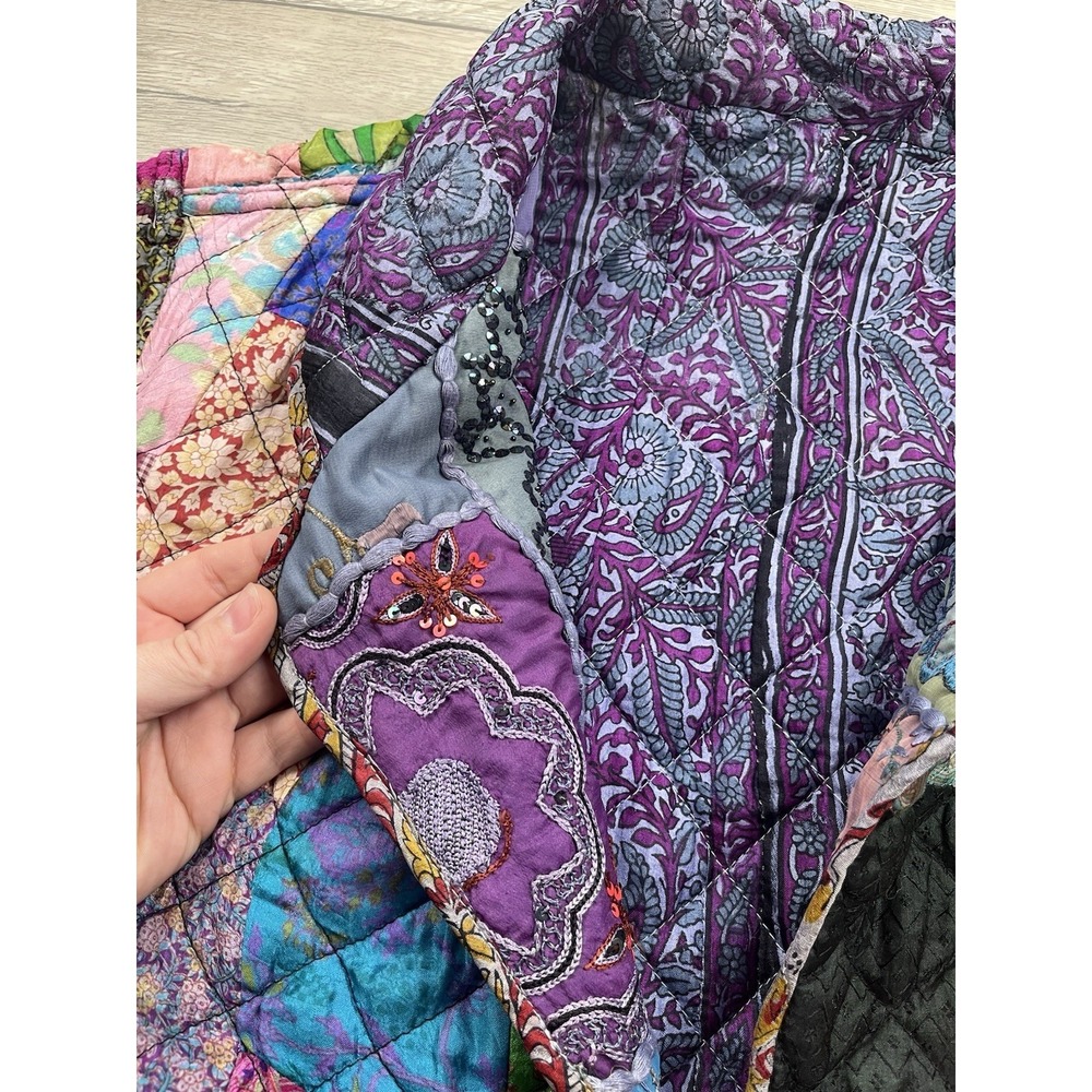 C:eed Jacket Size XL Multicolor Silk Patchwork Beaded Boho Artsy Reversible VTG - Picture 8 of 16